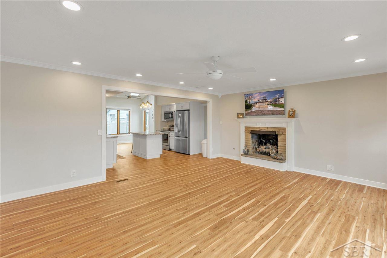 5431 Oakridge Road Beaverton, MI 48612 - Photo 17 of 67 50068424-16.JPG