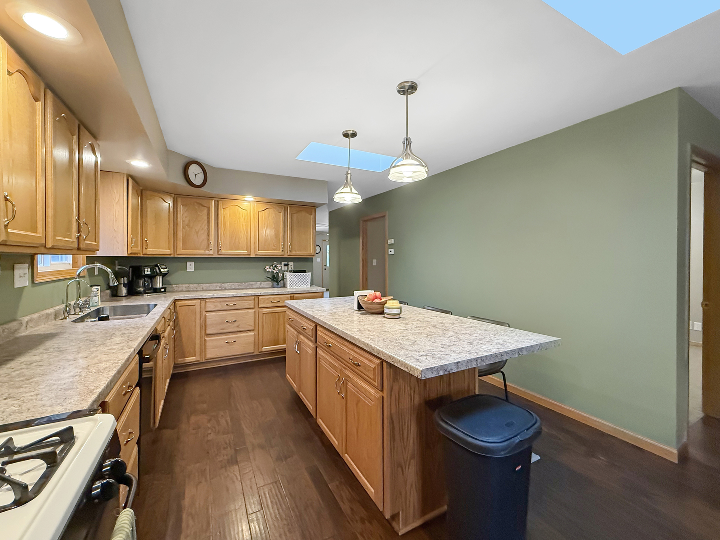 415 Grove Lena, IL 61048 - Photo 13 of 43