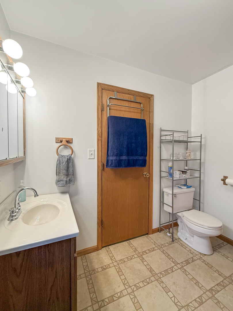 415 Grove Lena, IL 61048 - Photo 23 of 43