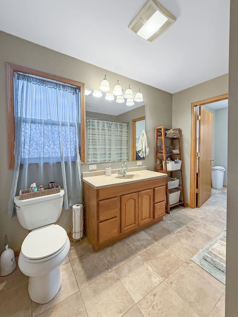 415 Grove Lena, IL 61048 - Photo 30 of 43