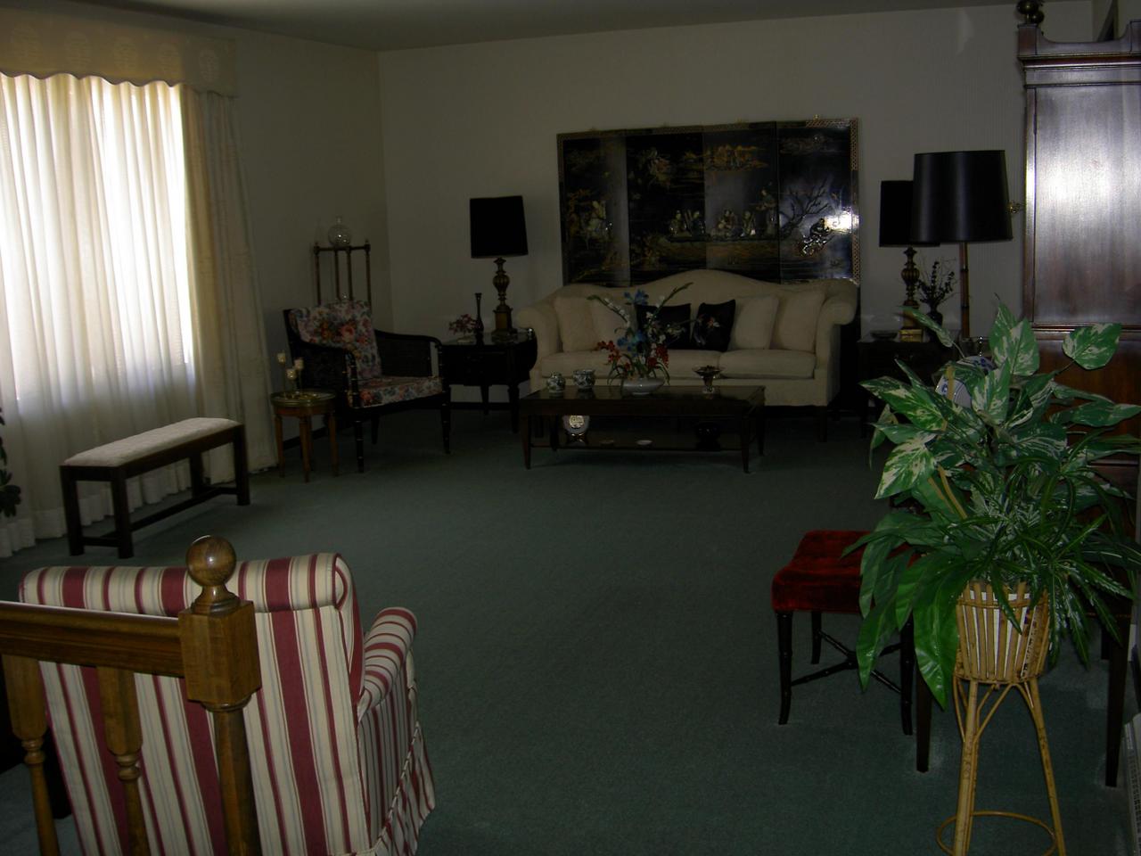 42 Brookhill Road Shickshinny, PA 18655 - Photo 3 of 5 Living Romm