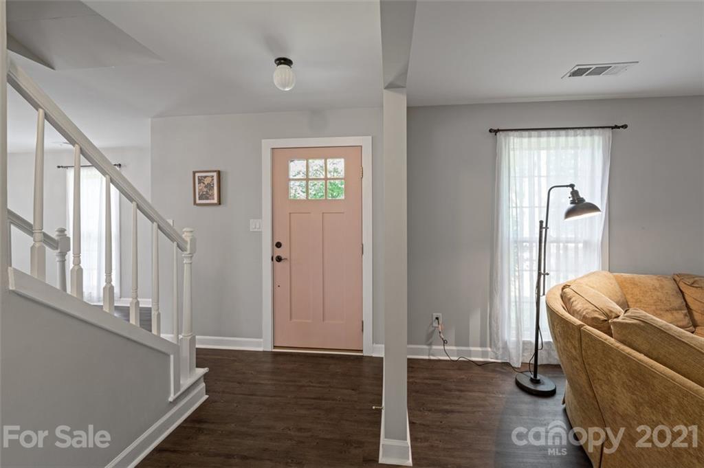 10017 Sardis Oaks Road Charlotte, NC 28270 - Photo 3 of 31 a view of entryway with wooden floor