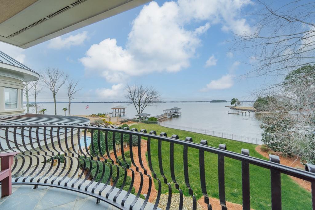 16339 Jetton Road Cornelius, NC 28031 - Photo 26 of 48 a balcony with an outdoor space