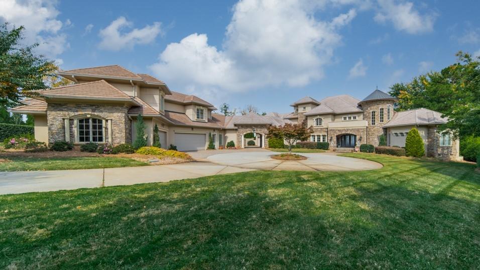 16339 Jetton Road Cornelius, NC 28031 - Photo 5 of 48 a view of multiple houses with a big yard