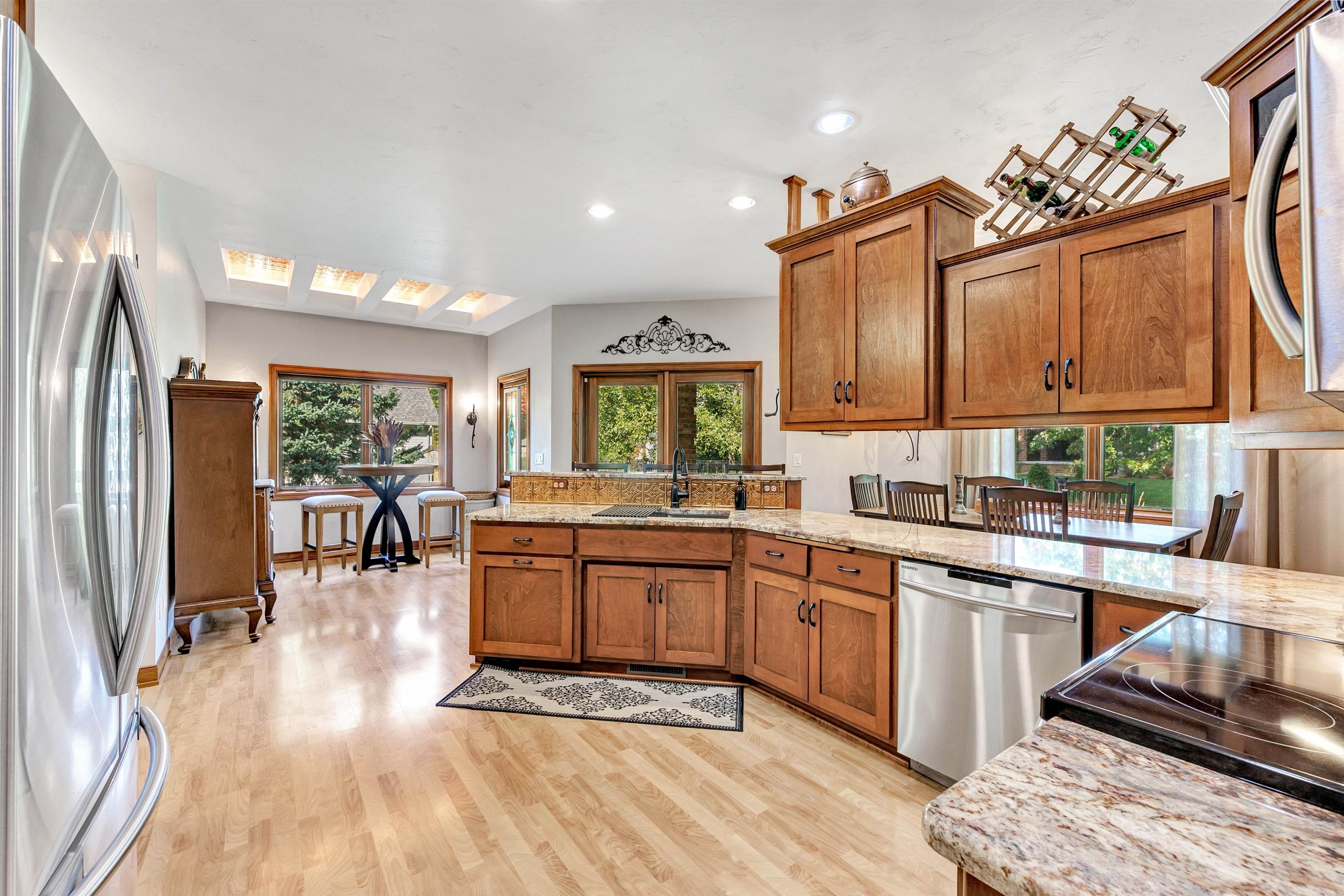 3235 Hickory Ridge Lane Green Bay, WI 54311 - Photo 12 of 40