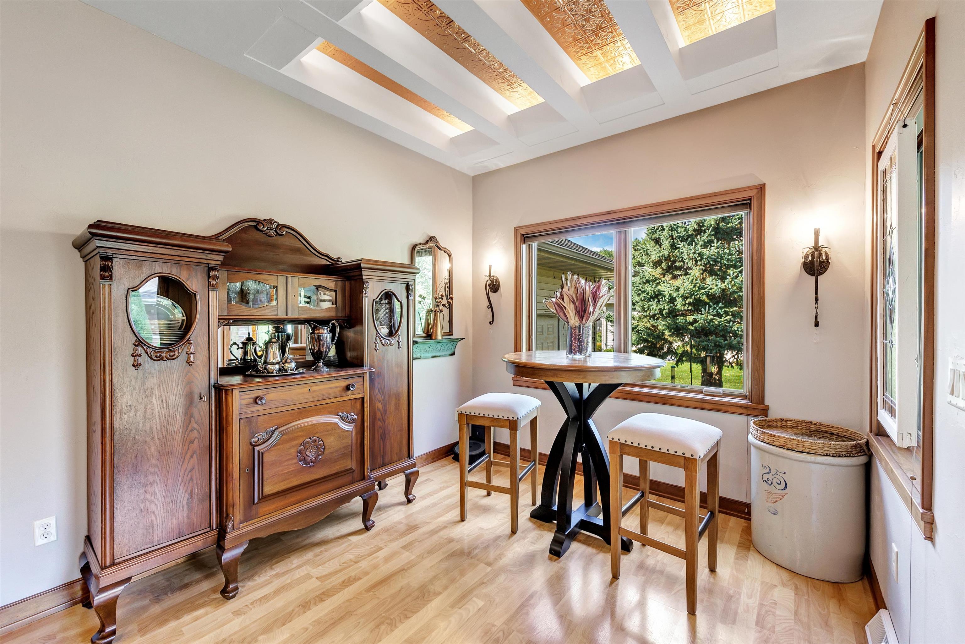 3235 Hickory Ridge Lane Green Bay, WI 54311 - Photo 14 of 40