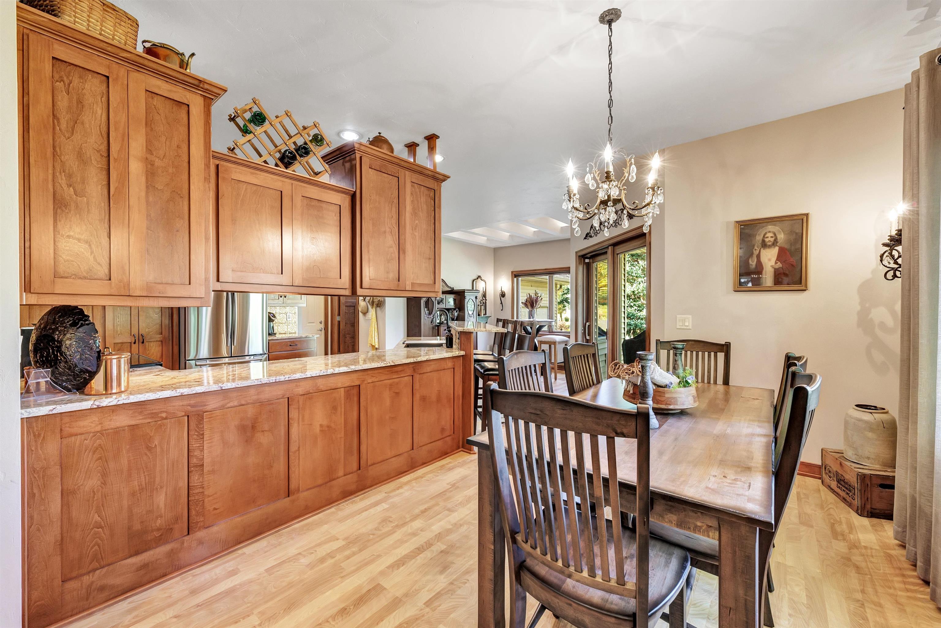 3235 Hickory Ridge Lane Green Bay, WI 54311 - Photo 16 of 40