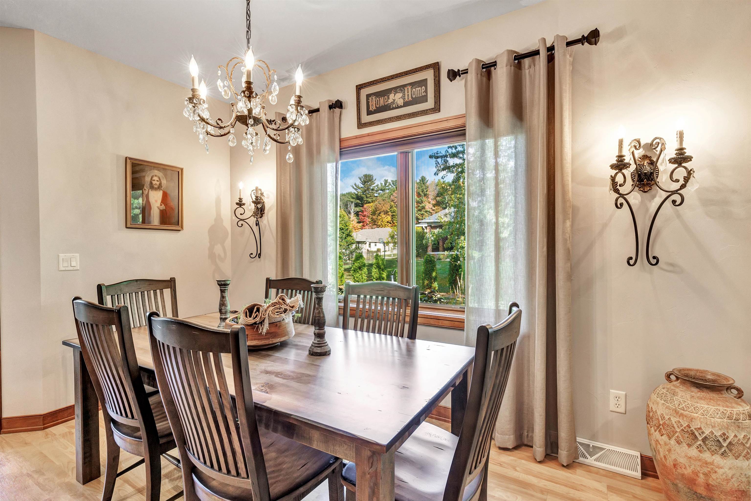 3235 Hickory Ridge Lane Green Bay, WI 54311 - Photo 17 of 40