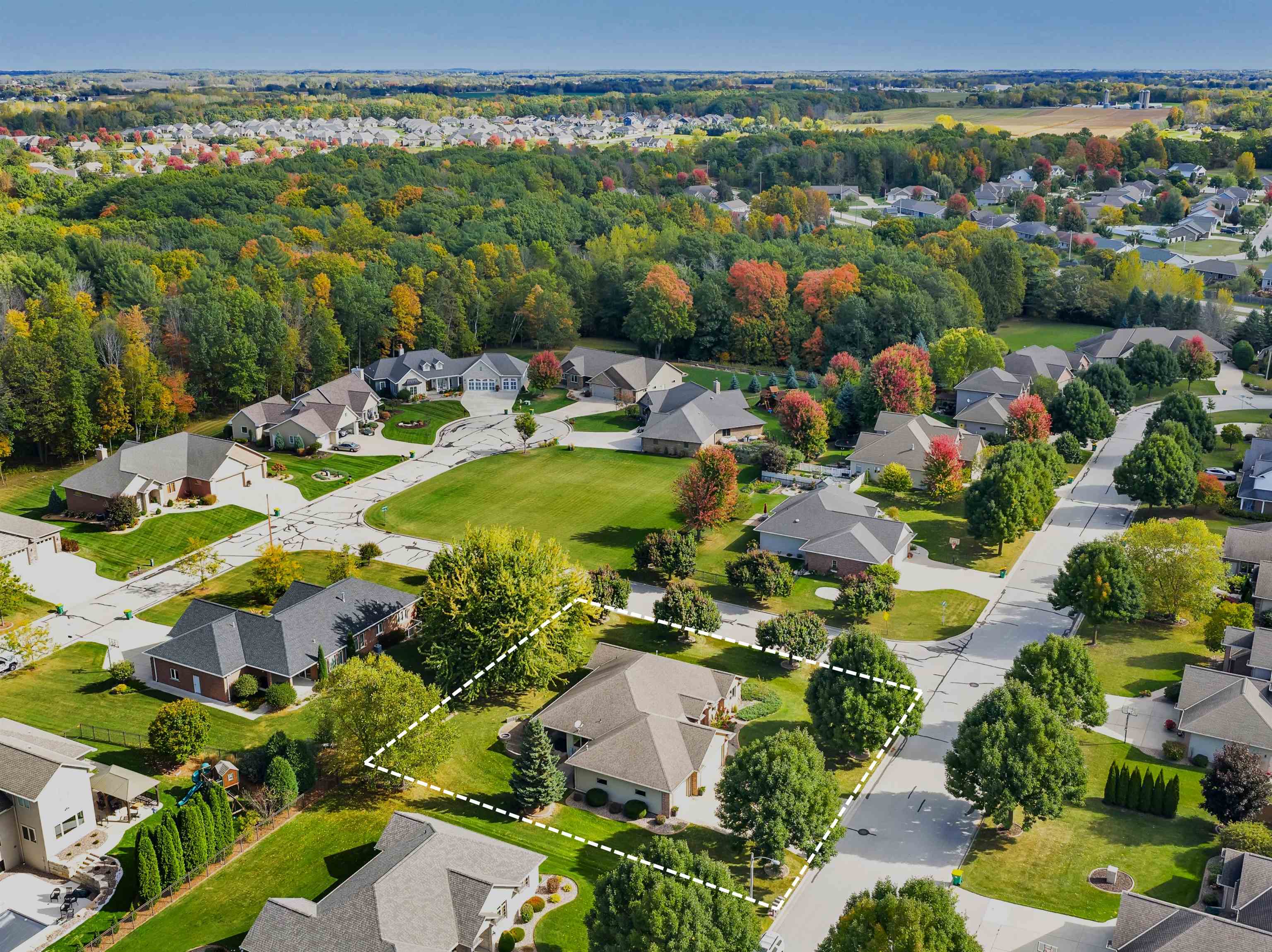 3235 Hickory Ridge Lane Green Bay, WI 54311 - Photo 36 of 40