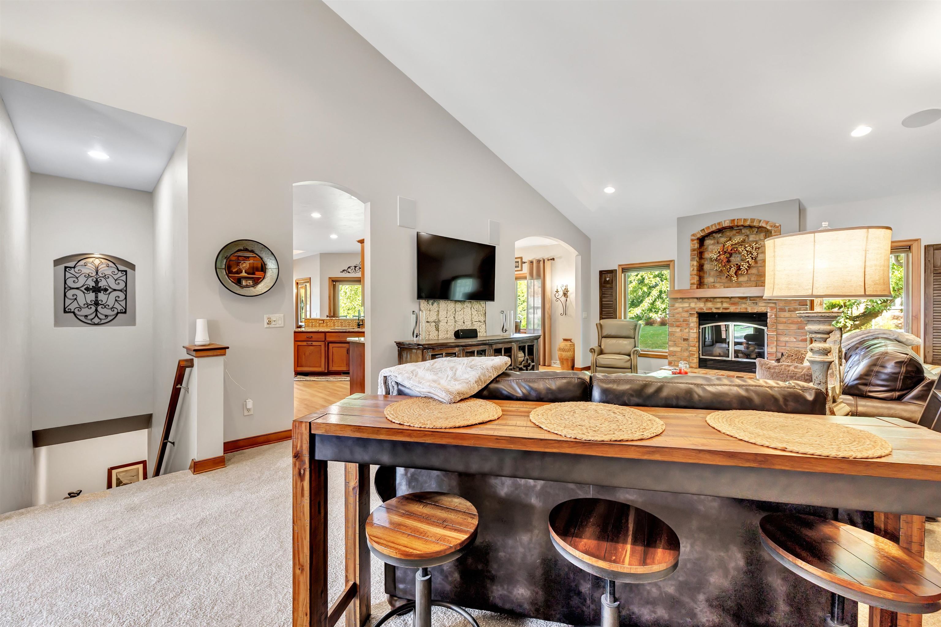 3235 Hickory Ridge Lane Green Bay, WI 54311 - Photo 9 of 40