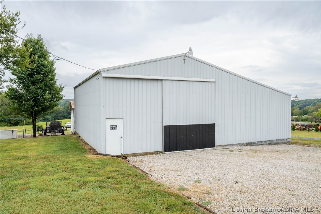 4792 Scottsville Road Floyds Knobs, IN 47119 - Photo 34 of 49 Gallery Image 34