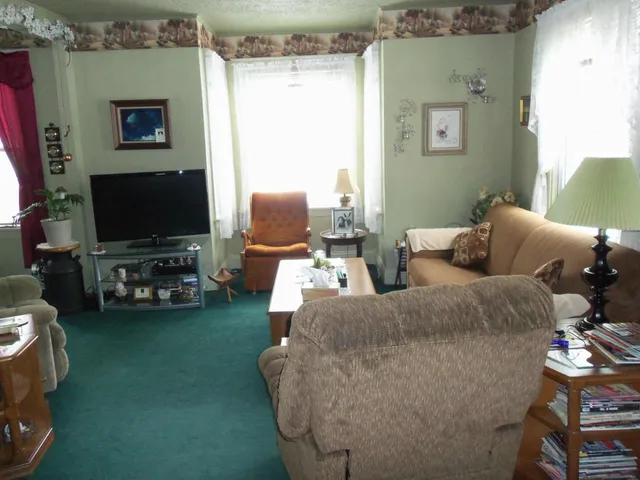 $74,000 | 422 Cr-358, Daggett, MI 49821