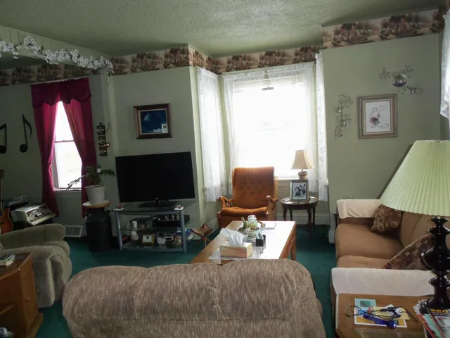 $74,000 | 422 Cr-358, Daggett, MI 49821