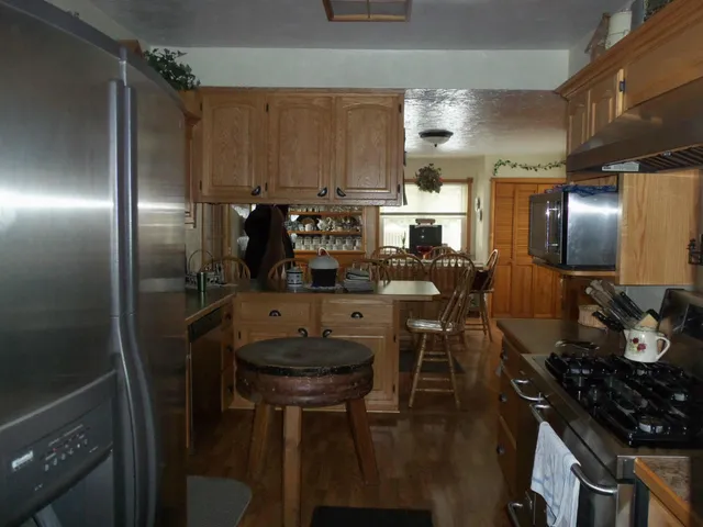 $74,000 | 422 Cr-358, Daggett, MI 49821