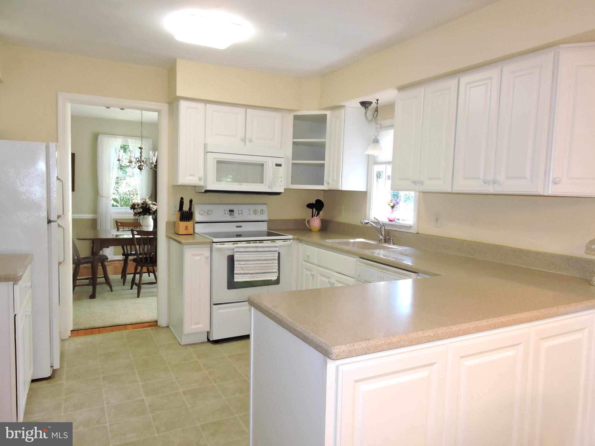 13618 Devonbrook Road Baldwin, MD 21013 - Photo 6 of 41 Kitchen