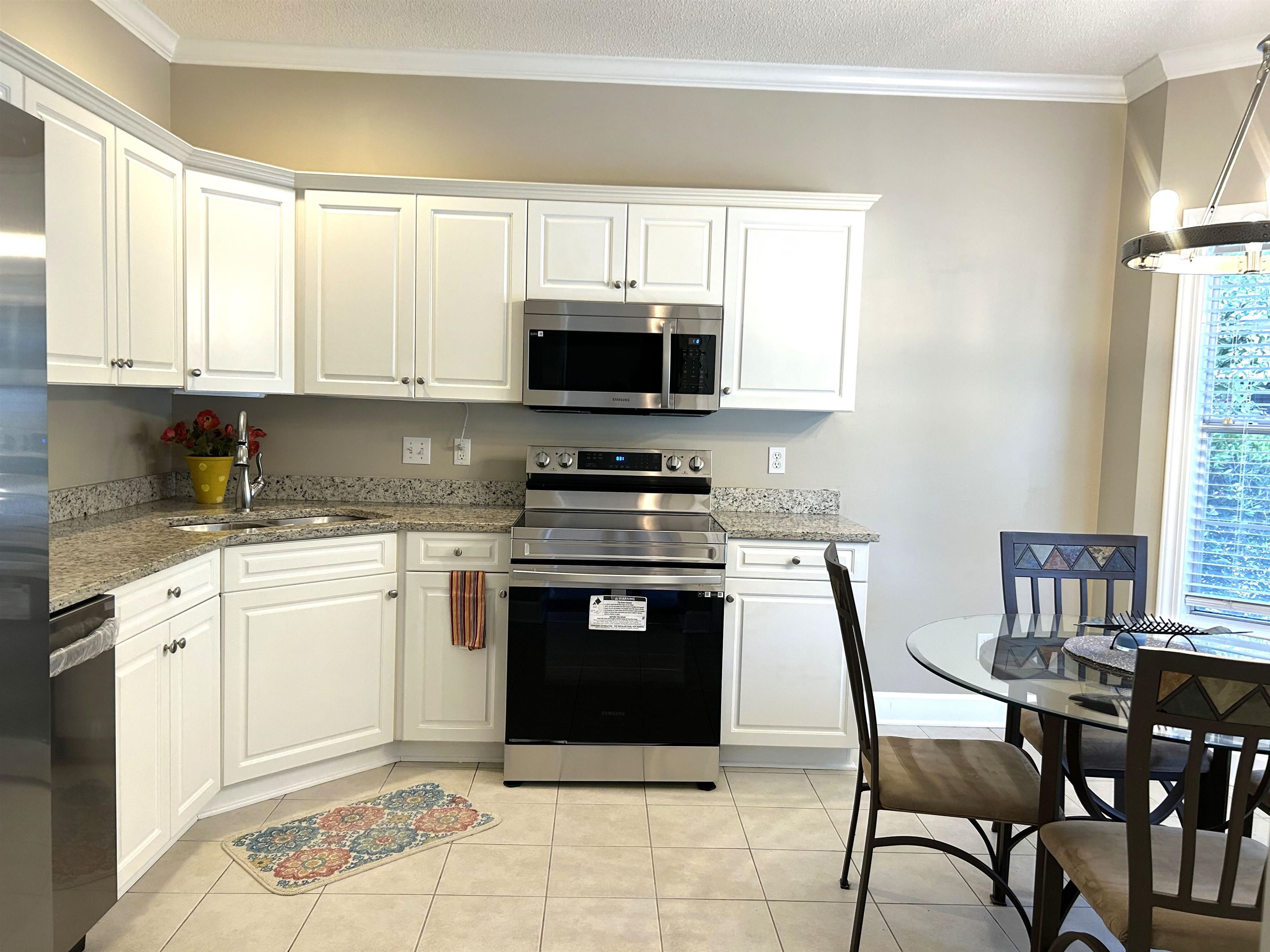 430 West Fort Morgan Road, Unit 404 Gulf Shores, AL 36542 - Photo 12 of 31 Kitchen