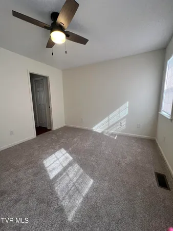 $1,400 | 423 Fairgrounds Road, Unit 7, Greeneville, TN 37745