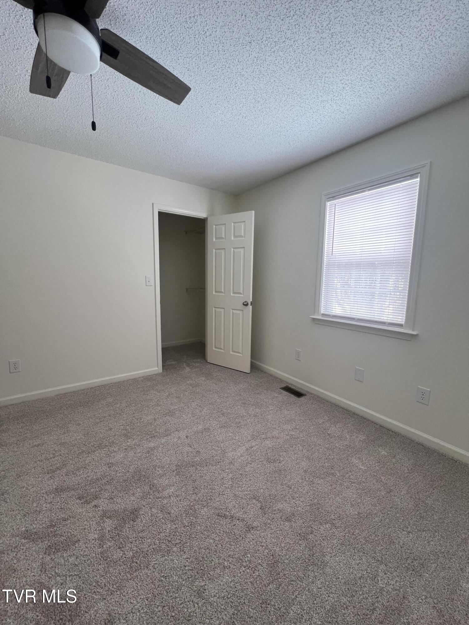 423 Fairgrounds Road, Unit 7 Greeneville, TN 37745 - Photo 17 of 23 IMG_7174