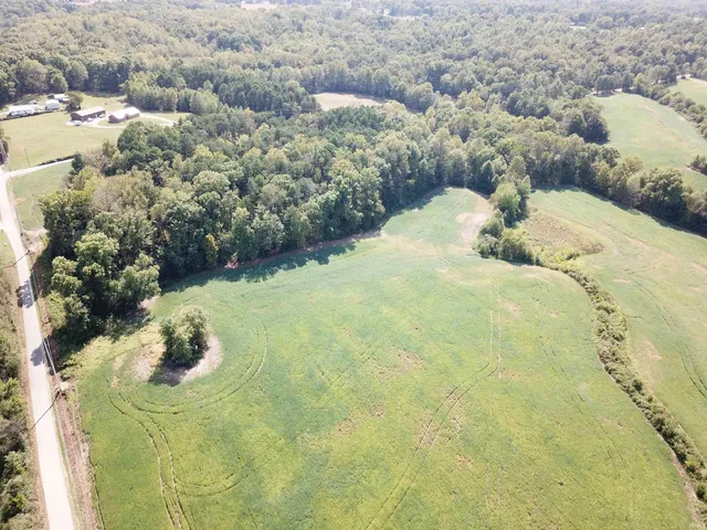 $395,534 | 3965 South Co Road 350 East, Winslow, IN 47598