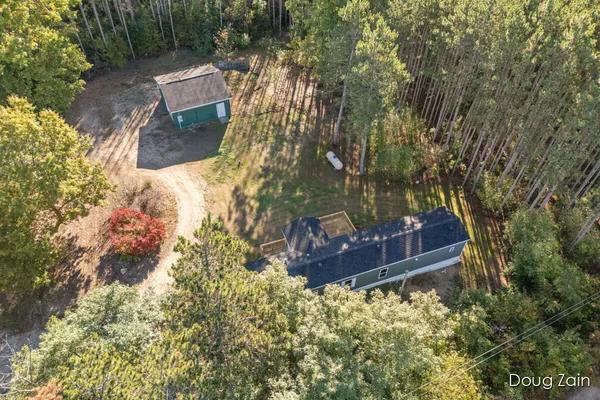 $219,900 | 10037 West Colby Road, Gowen, MI 49326