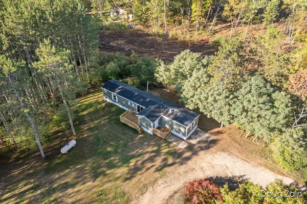 $219,900 | 10037 West Colby Road, Gowen, MI 49326