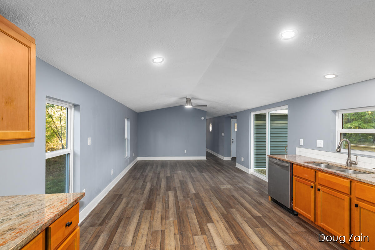 10037 West Colby Road Gowen, MI 49326 - Photo 6 of 28 IMG_1010