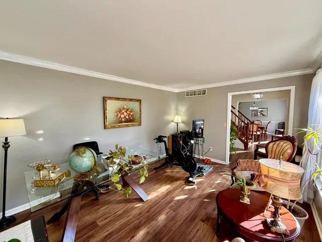 $484,900 | 106 White Oak Drive, Batesville, IN 47006