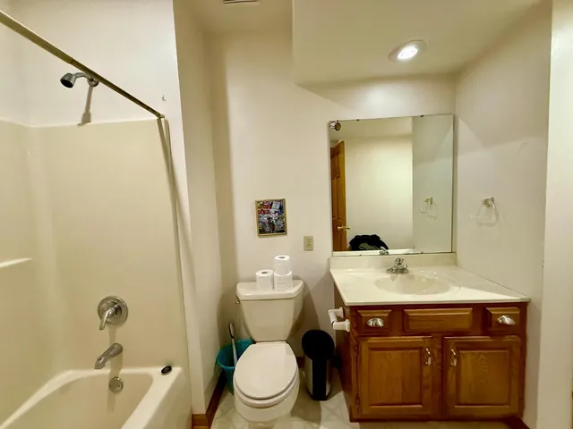 $484,900 | 106 White Oak Drive, Batesville, IN 47006