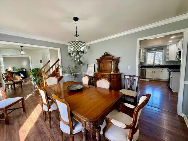 $484,900 | 106 White Oak Drive, Batesville, IN 47006