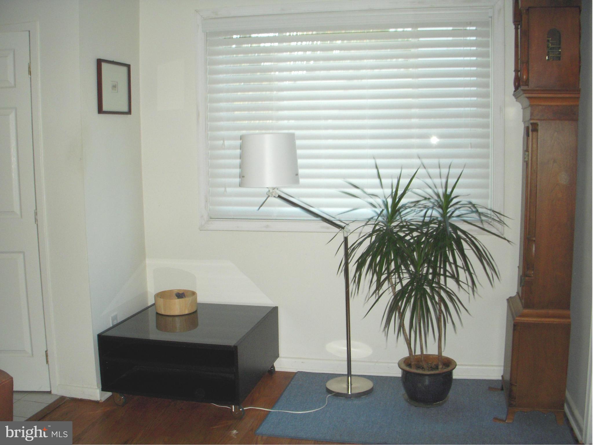 1502 Oakview Drive Silver Spring, MD 20903 - Photo 8 of 25 Living Room