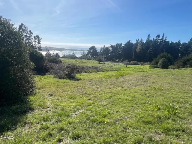 $325,000 | 44821 Baywood Drive, Mendocino, CA 95460