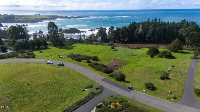 $325,000 | 44821 Baywood Drive, Mendocino, CA 95460