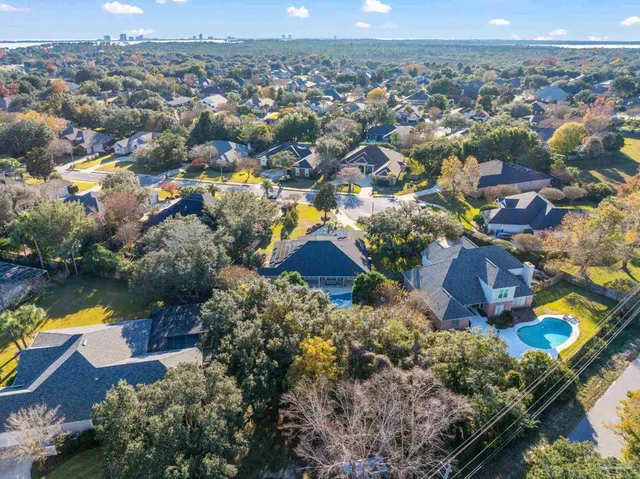 $769,500 | 1196 Mary Lou Lane, Gulf Breeze, FL 32563