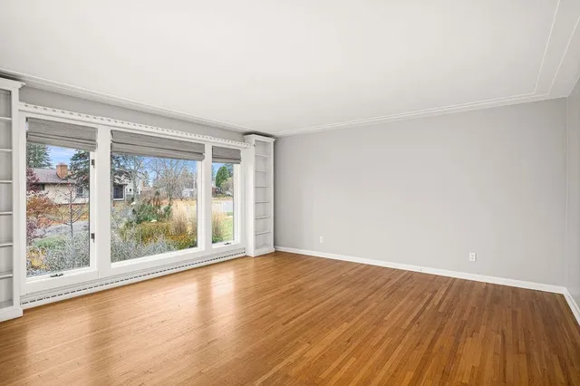 $359,900 | 5007 Colorado Street, Duluth, MN 55804