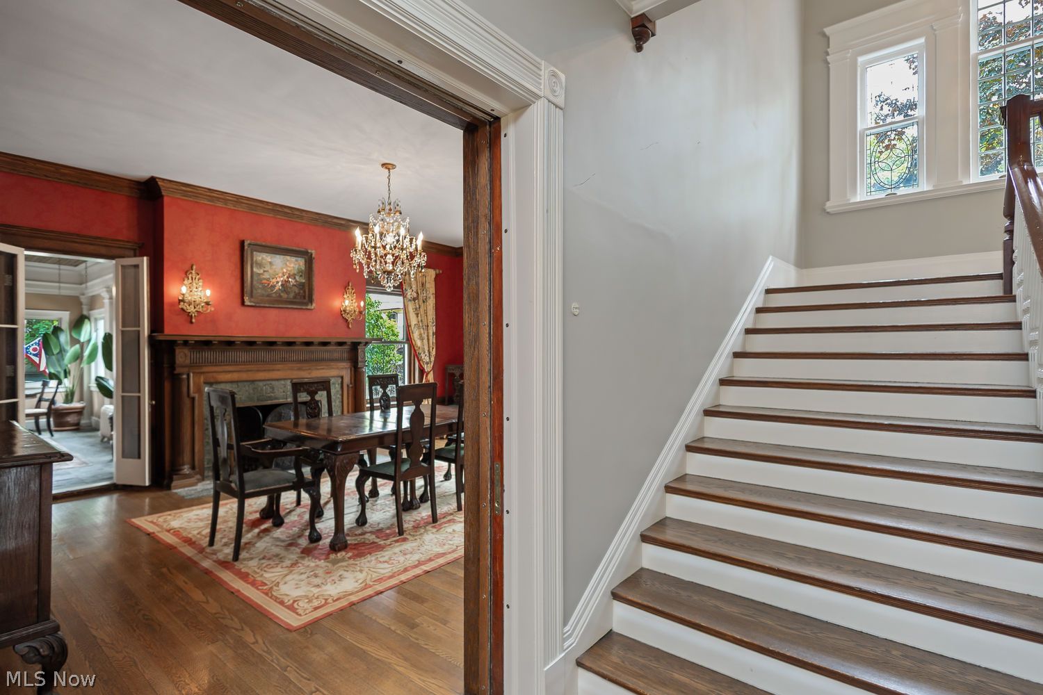 2733 East Overlook Road Cleveland Heights, OH 44106 - Photo 12 of 50