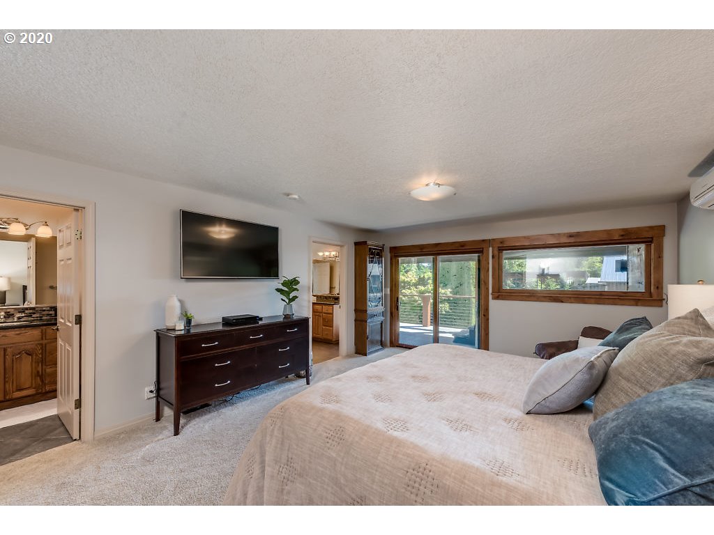 15338 South Hattan Road Oregon City, OR 97045 - Photo 13 of 29