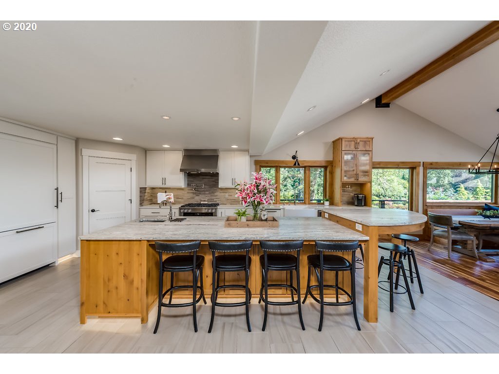 15338 South Hattan Road Oregon City, OR 97045 - Photo 7 of 29