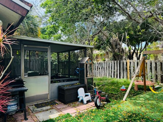413 Northeast 38th Street Boca Raton, FL 33431 - Photo 5 of 11 IMG_1165