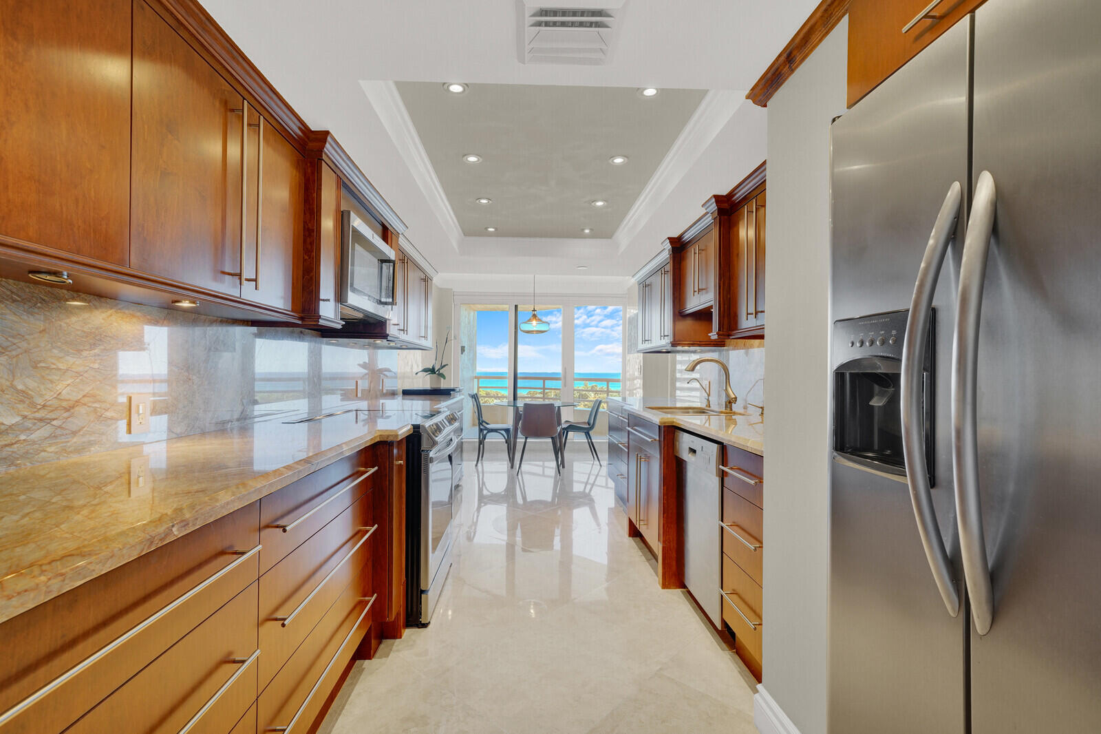 4101 North Ocean Boulevard, Unit D703 Boca Raton, FL 33431 - Photo 18 of 49 EAT-IN GOURMET KITCHEN