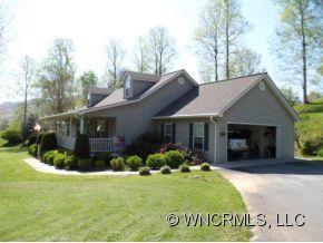 17 Wheat Ridge Road Sylva, NC 28779 - Photo 12 of 18 Gallery Image 12