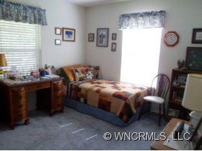 17 Wheat Ridge Road Sylva, NC 28779 - Photo 7 of 18 Gallery Image 7