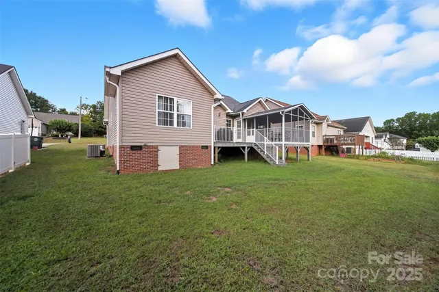 $310,000 | 1611 Mayfair Drive, Conover, NC 28613