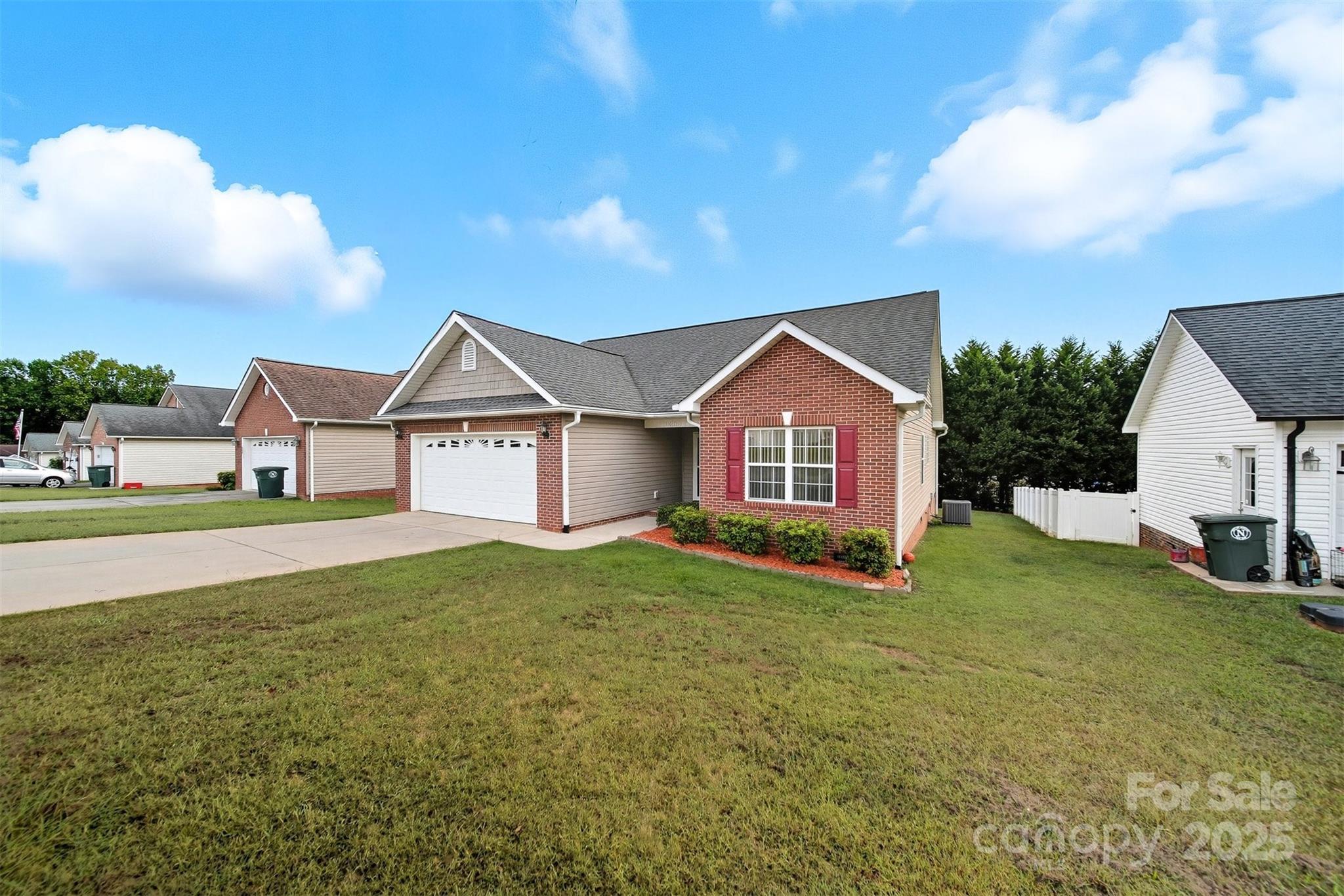 1611 Mayfair Drive Conover, NC 28613 - Photo 35 of 48