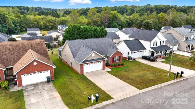 $310,000 | 1611 Mayfair Drive, Conover, NC 28613