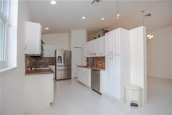 $2,790 | 3576 Canary Palm Court, Pompano Beach, FL 33069