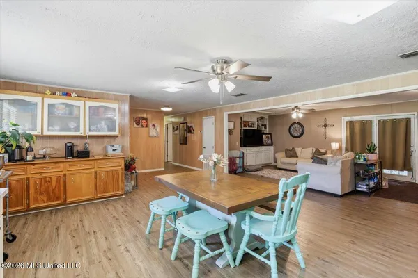 $179,999 | 1802 Old Highway 80, Forest, MS 39074