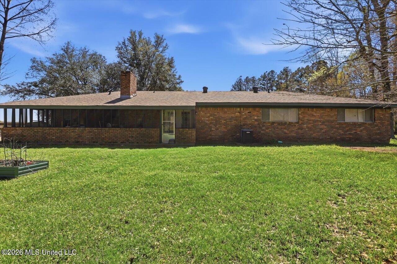1802 Old Highway 80 Forest, MS 39074 - Photo 24 of 29 25-1802 Old Hwy 80 _ Home Tours MS