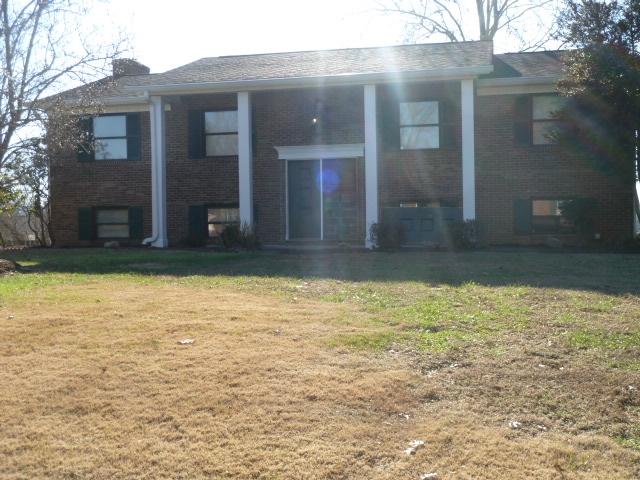 7721 Whitcomb Road Powell, TN 37849 - Photo 1 of 21 P1270279