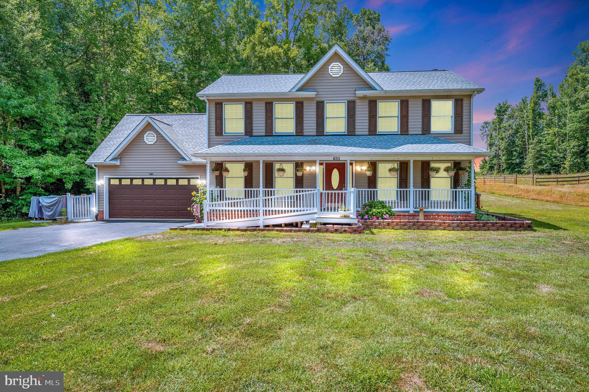 Welcome home to 633 Welsh Drive, Lake Land Or