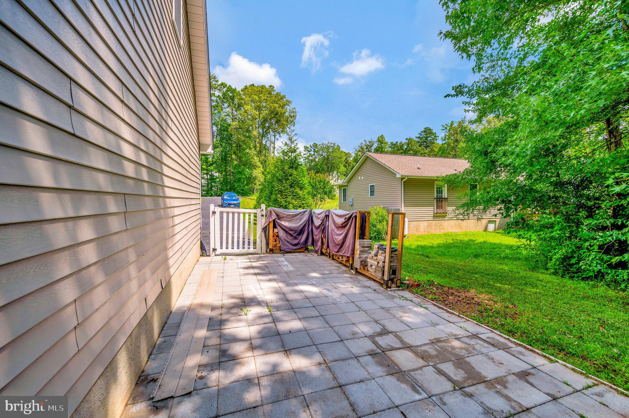 633 Welsh Drive Ruther Glen, VA 22546 - Photo 41 of 71 Side patio